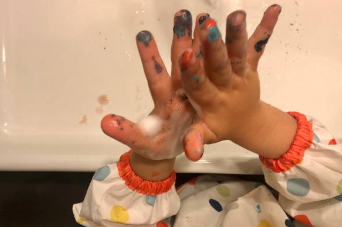 Ooblek - Messy Magical Hands on Fun